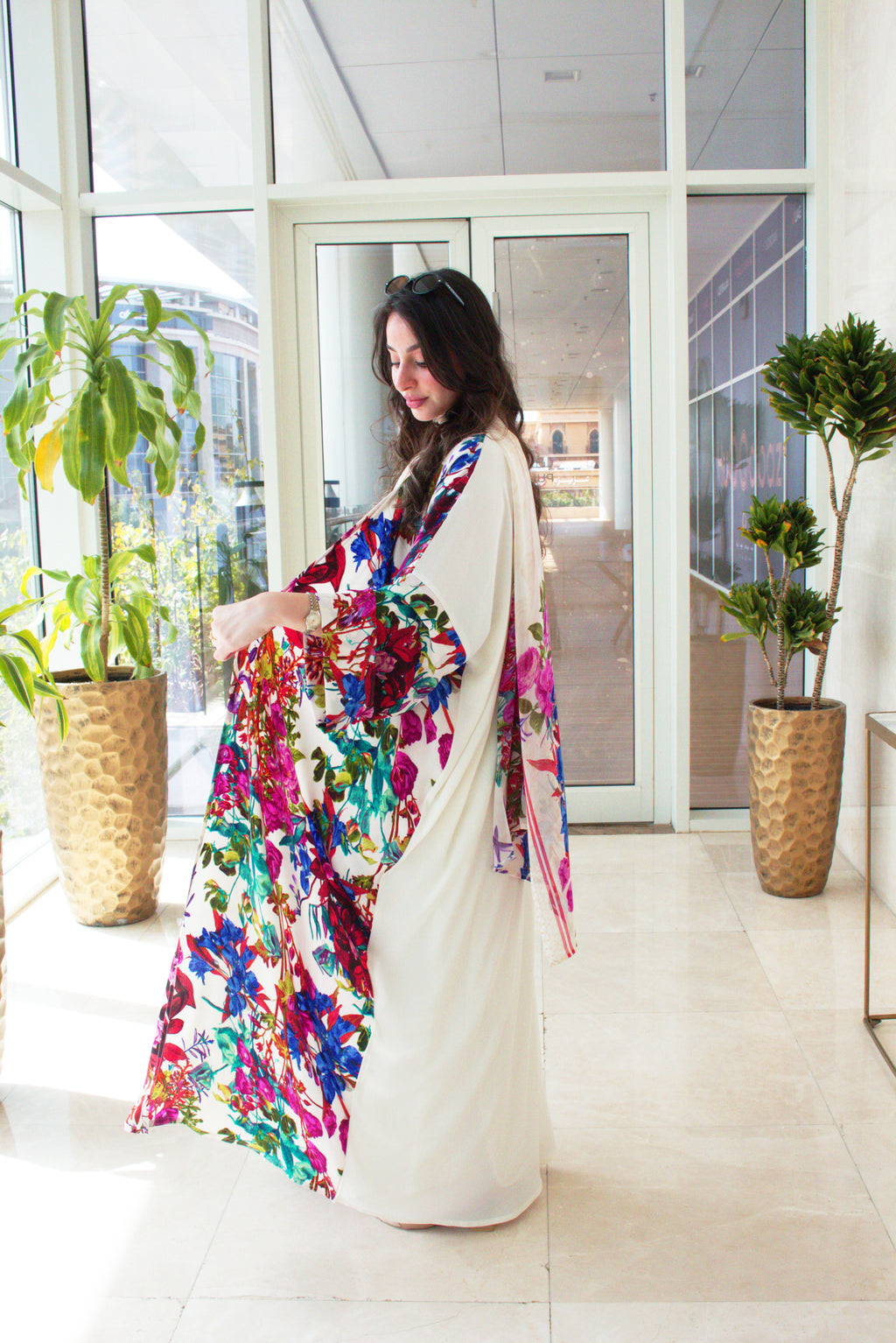 Bloom in Bianco abaya set